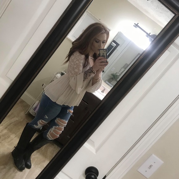 caitlin0208